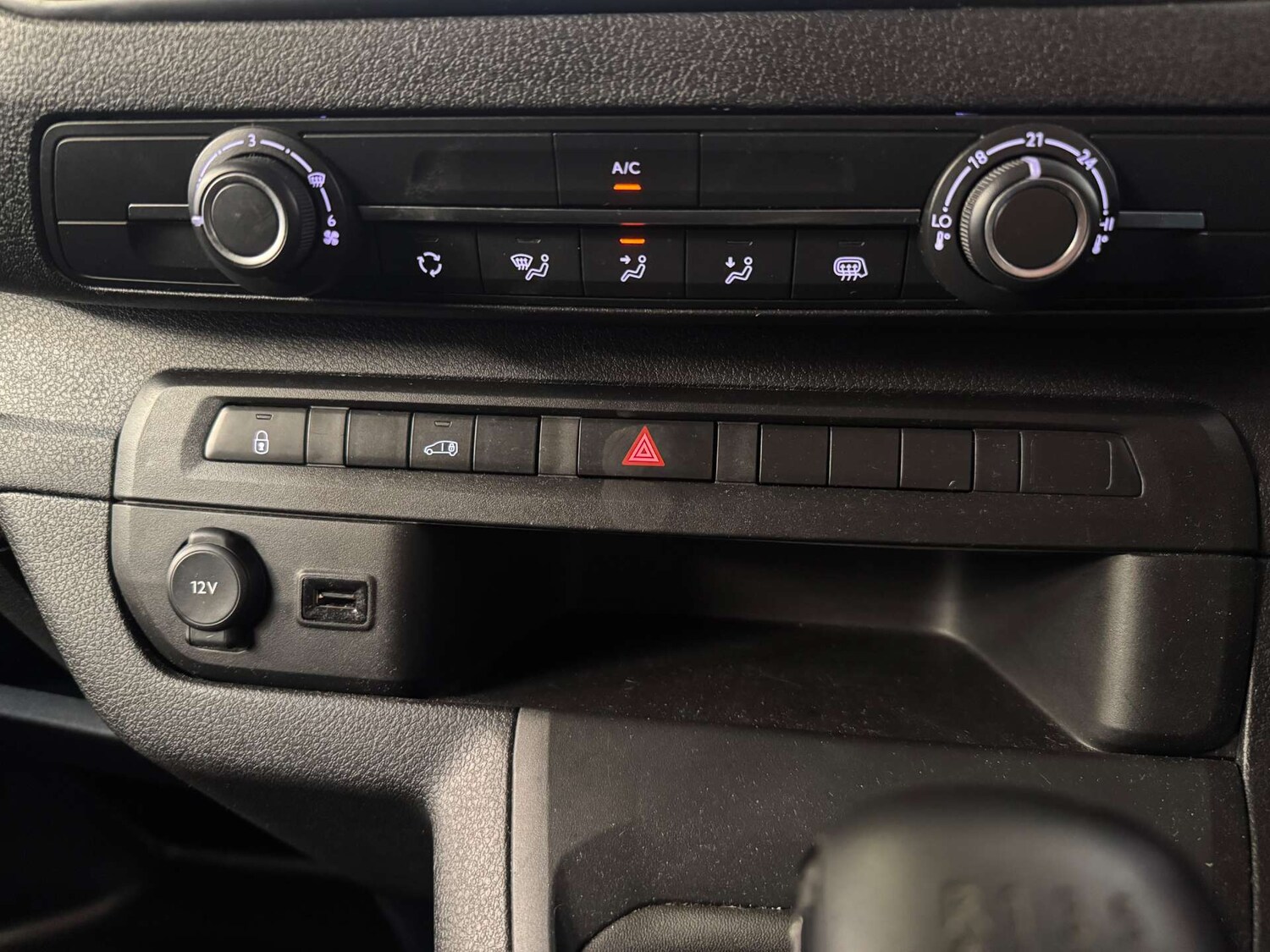 Used Vauxhall Vivaro 2023 for sale - 76404400: Photo 23