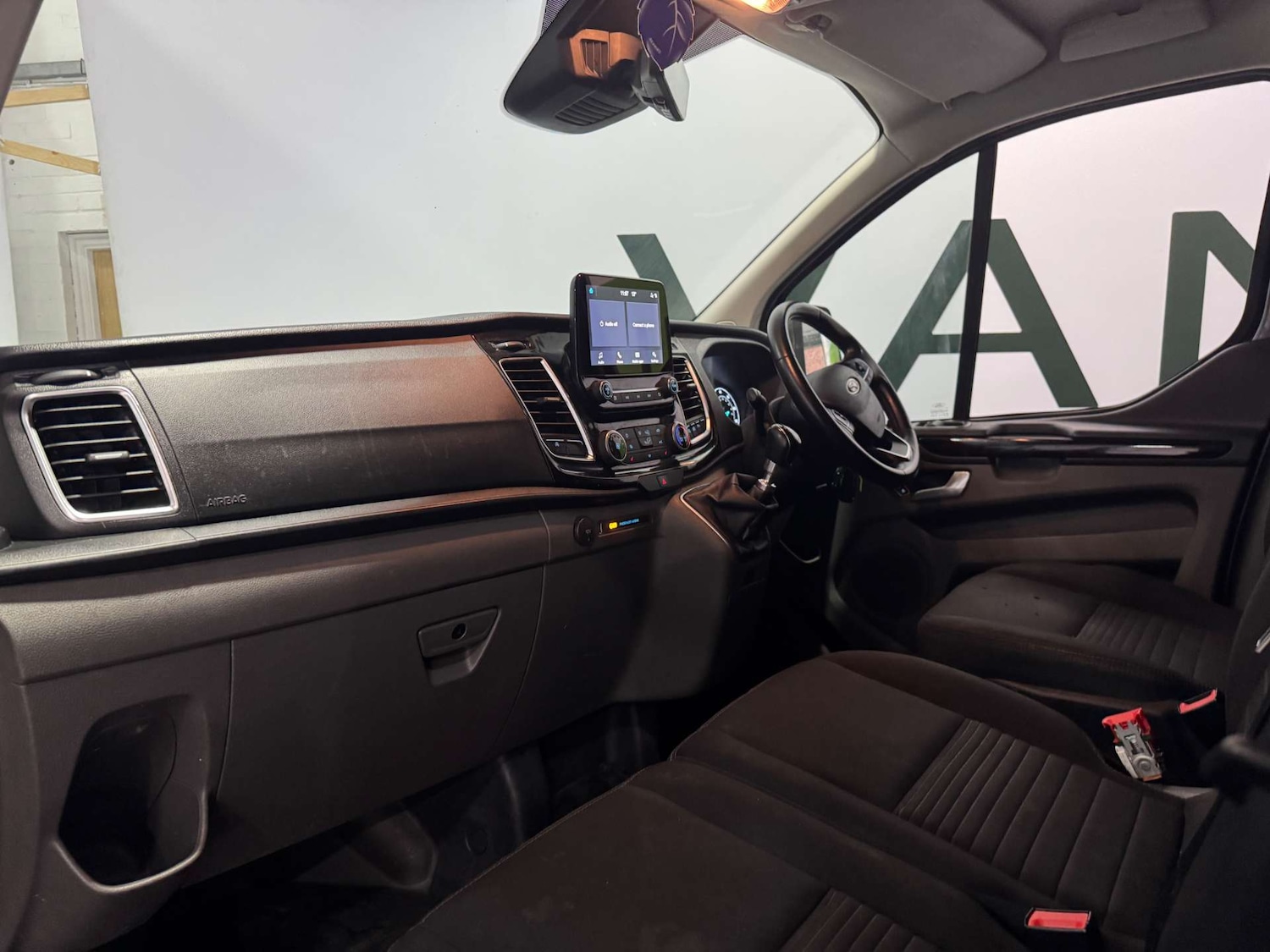 Used Ford Transit Custom 2023 for sale - 76579688: Photo 17