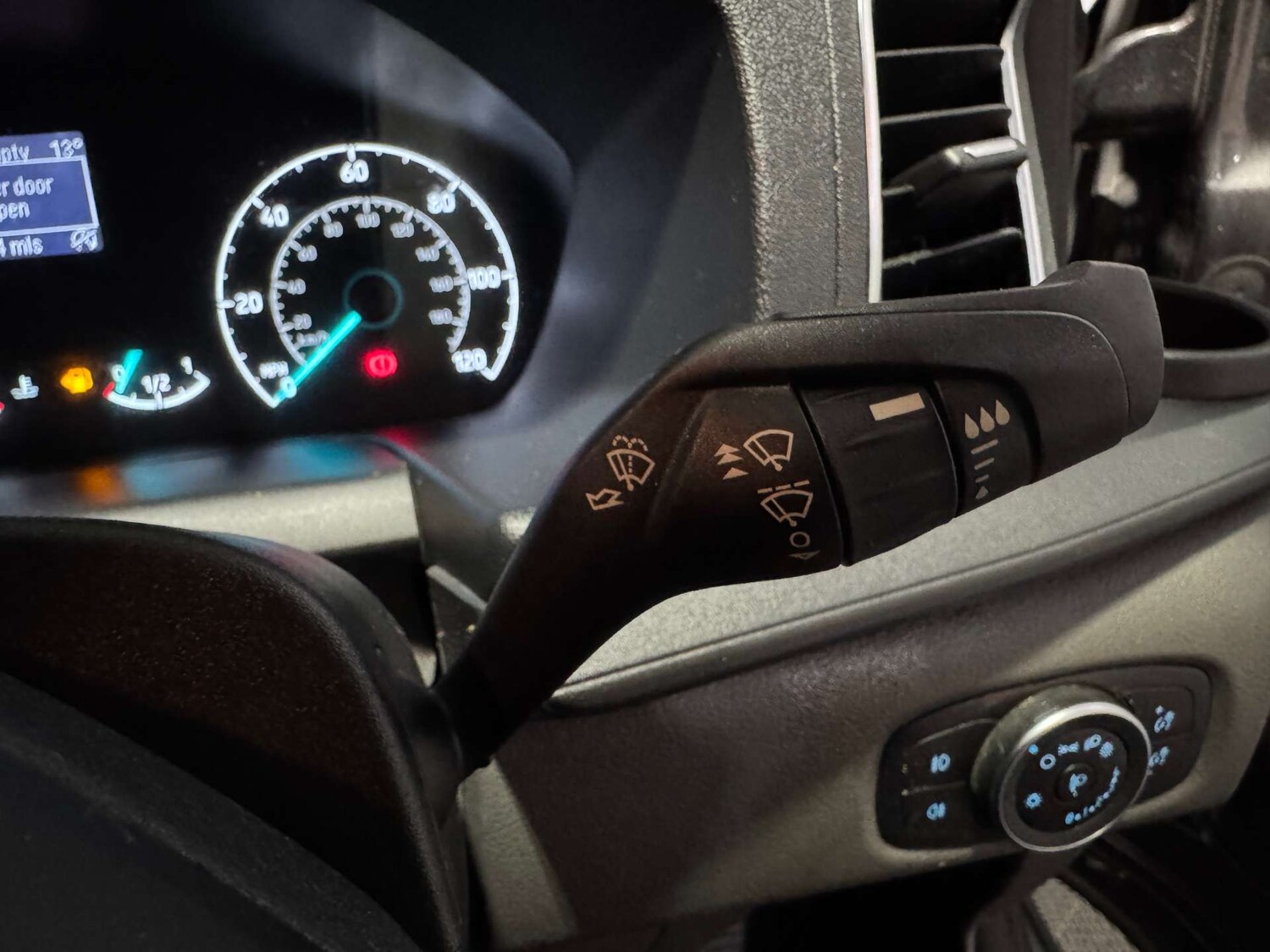 Used Ford Transit Custom 2023 for sale - 76579688: Photo 25