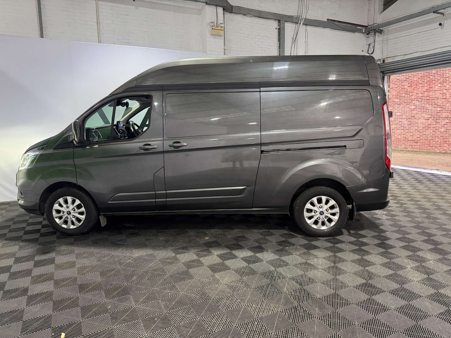 Used Ford Transit Custom 2023 for sale - 76579688: Photo 4