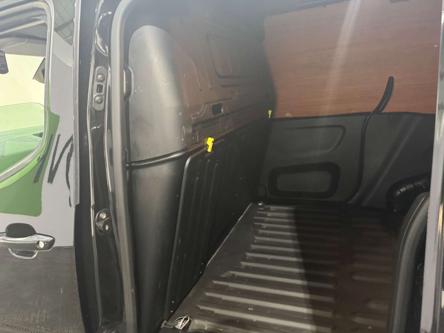 Vehicle 27