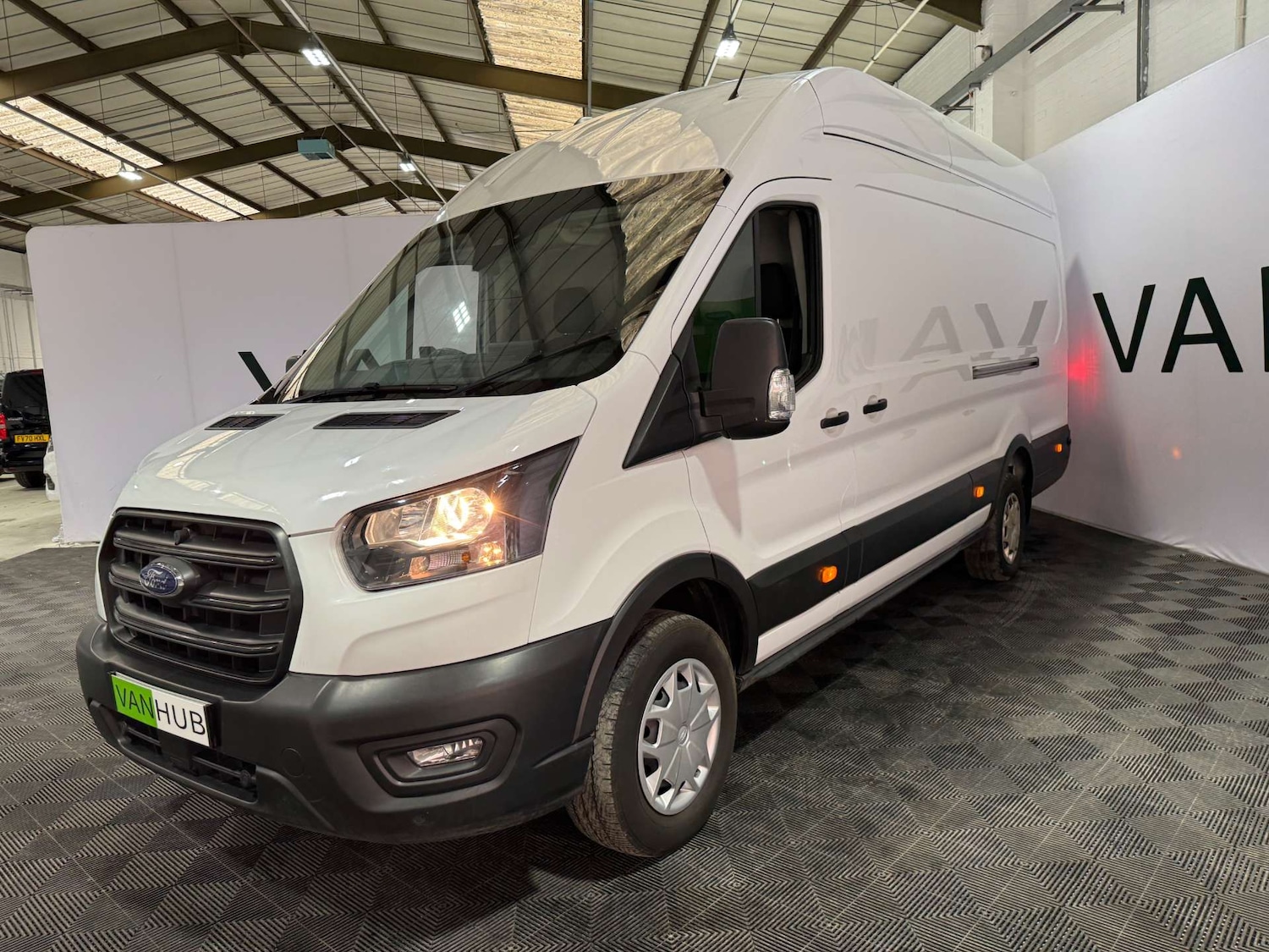 Used Ford Transit 2024 for sale - 76749836: Photo 3