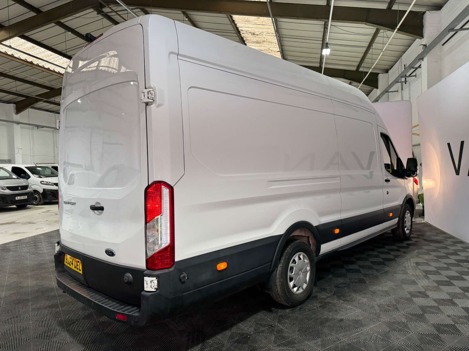 Used Ford Transit 2024 for sale - 76749836: Photo 7