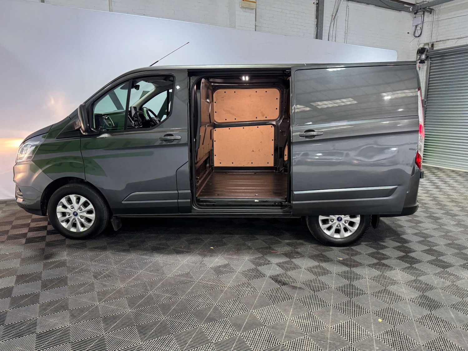 Used Ford Transit Custom 2023 for sale - 77262752: Photo 3