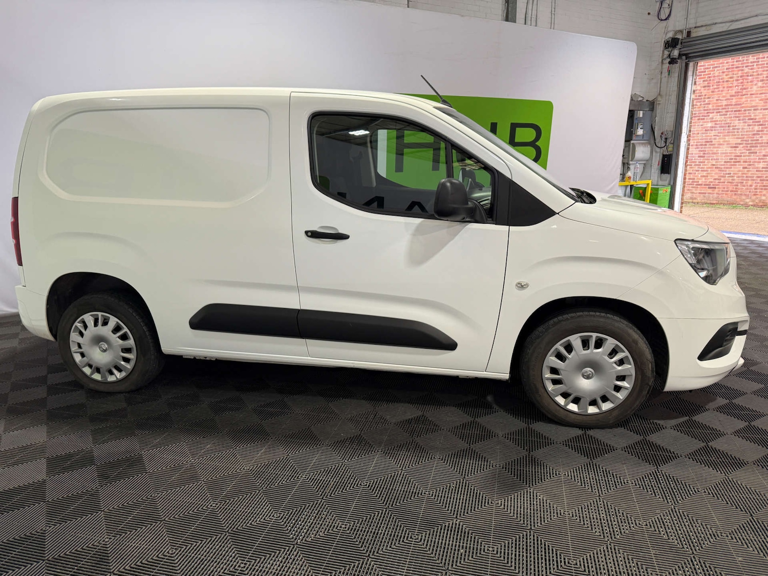 Used Vauxhall Combo 2020 for sale - 76878098: Photo 11