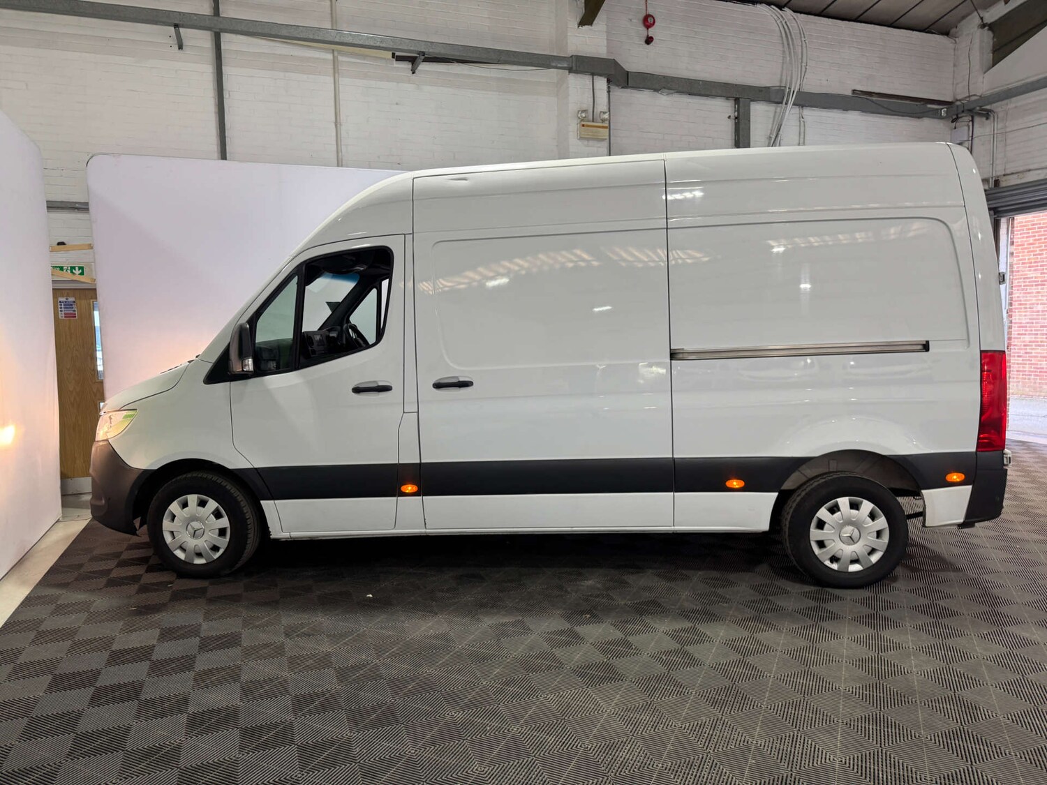 Used Mercedes-Benz Sprinter 2022 for sale - 77676588: Photo 4