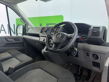 Used Volkswagen Crafter 2023 for sale - 78747934: Photo