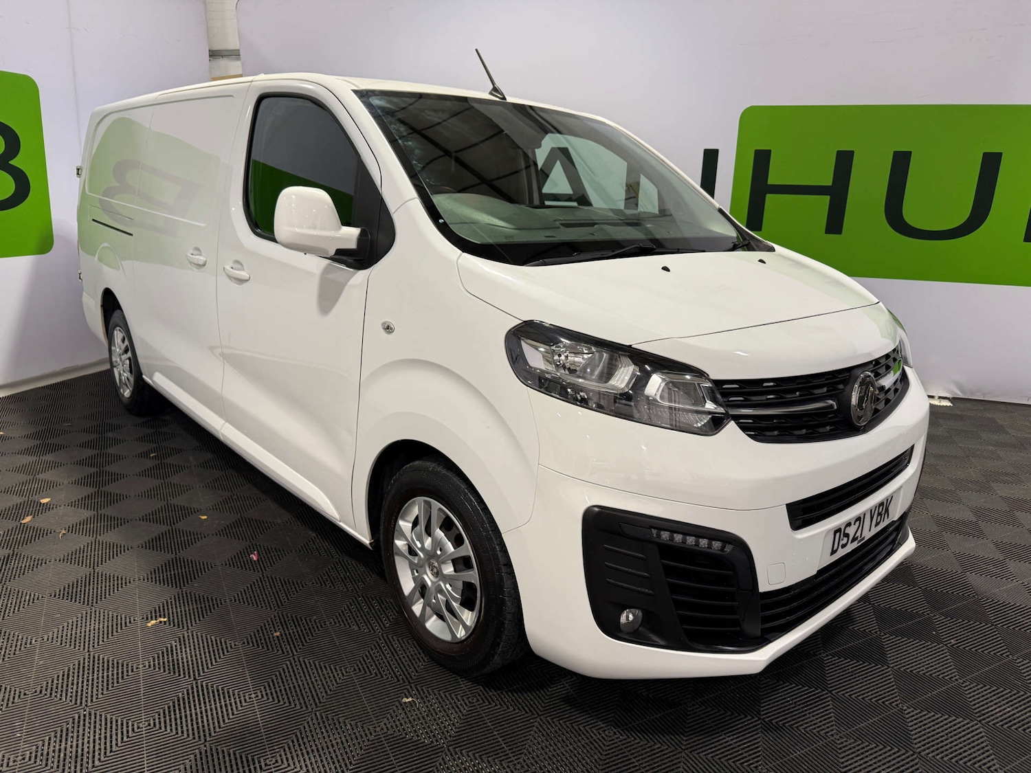 Used Vauxhall Vivaro 2021 for sale - 76863448: Photo 1