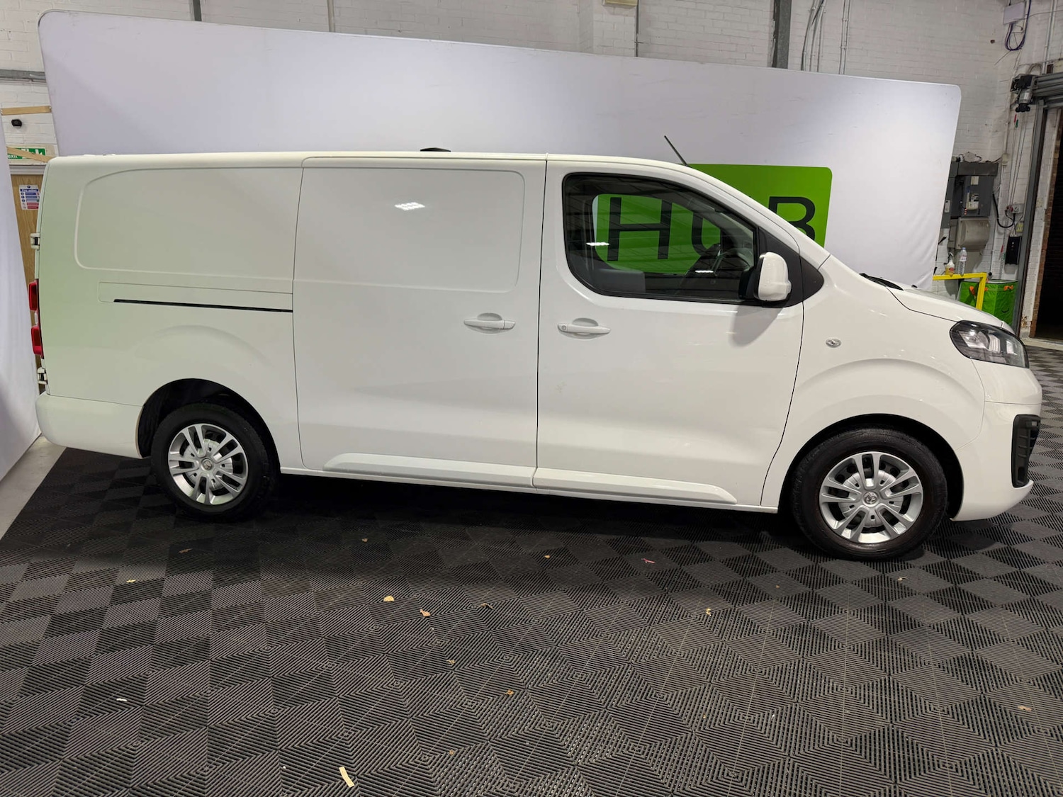 Used Vauxhall Vivaro 2021 for sale - 76863448: Photo 12