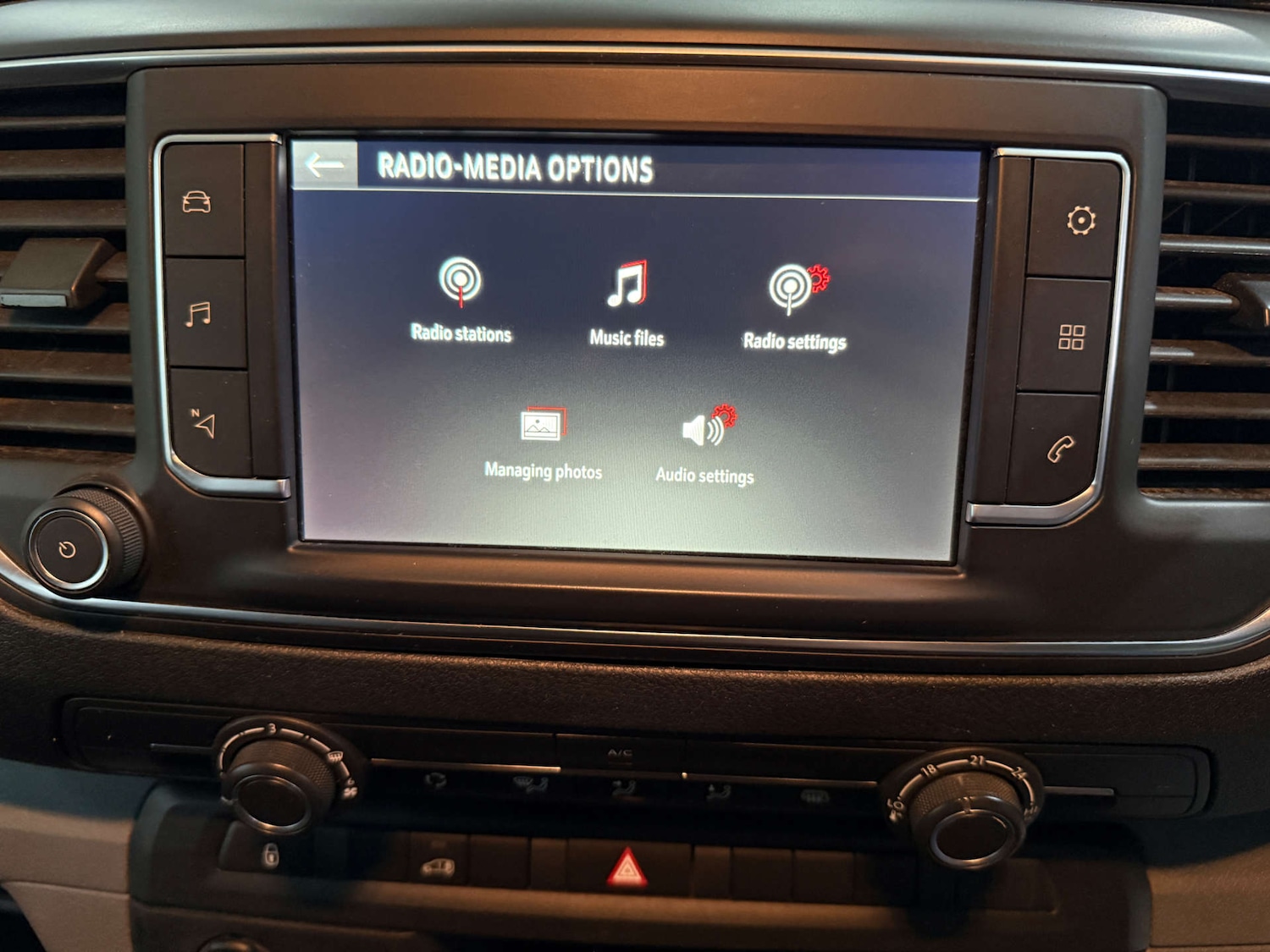 Used Vauxhall Vivaro 2021 for sale - 76863448: Photo 41