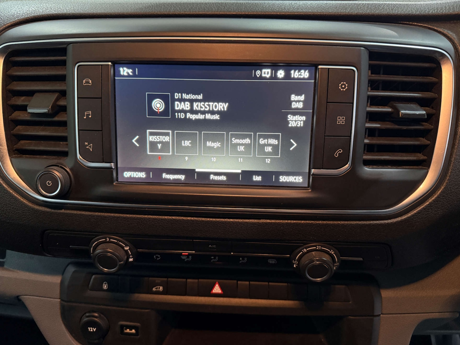 Used Vauxhall Vivaro 2021 for sale - 76863448: Photo 43