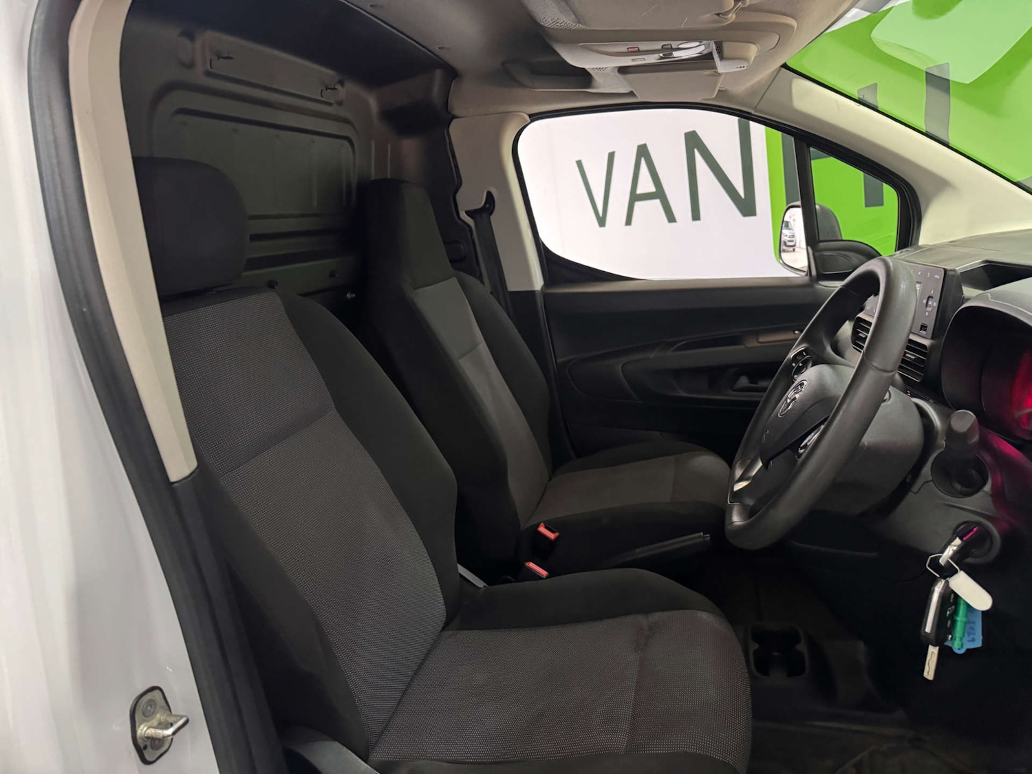 Used Vauxhall Combo 2022 for sale - 77802735: Photo 11