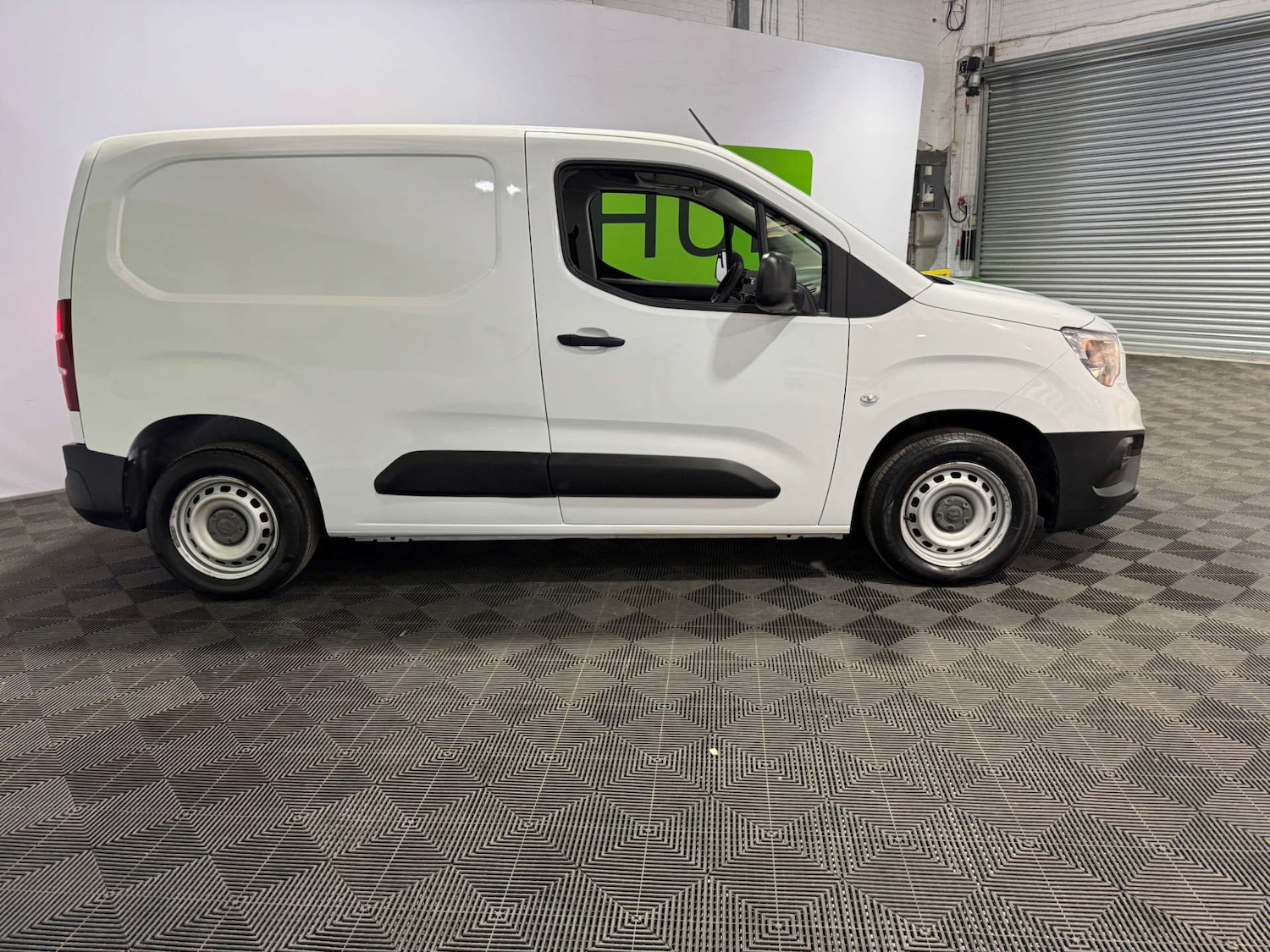 Used Vauxhall Combo 2022 for sale - 77802735: Photo 9