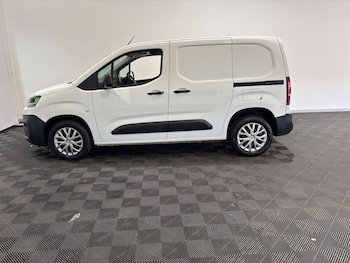 Used Citroen Berlingo 2022 for sale - 76601472: Photo