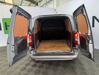 Used Vauxhall Combo 2024 for sale - 79583653: Photo