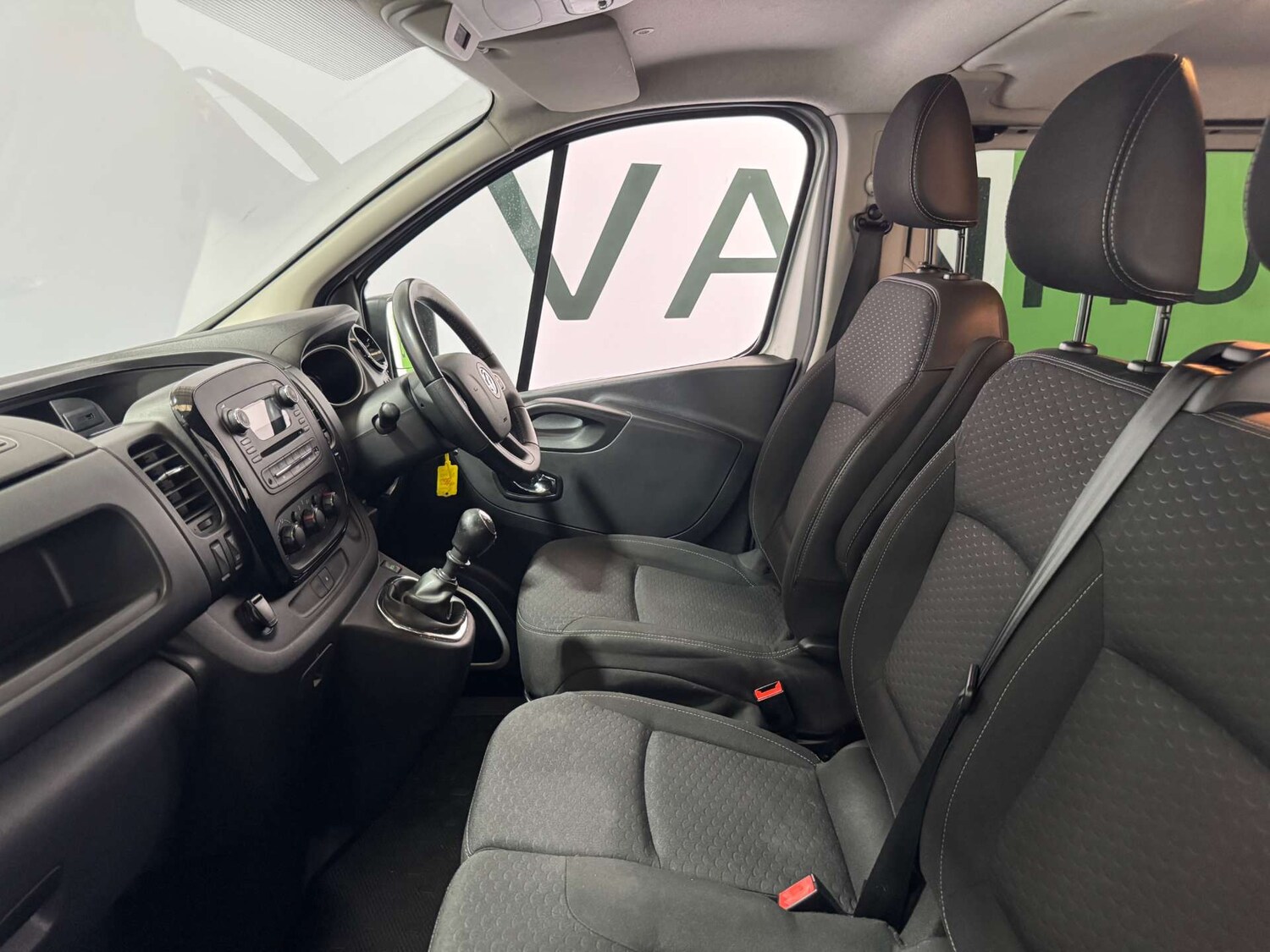 Used Vauxhall Vivaro 2018 for sale - 75920626: Photo 25