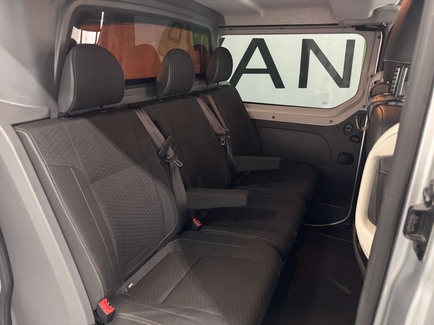 Used Vauxhall Vivaro 2018 for sale - 75920626: Photo 30