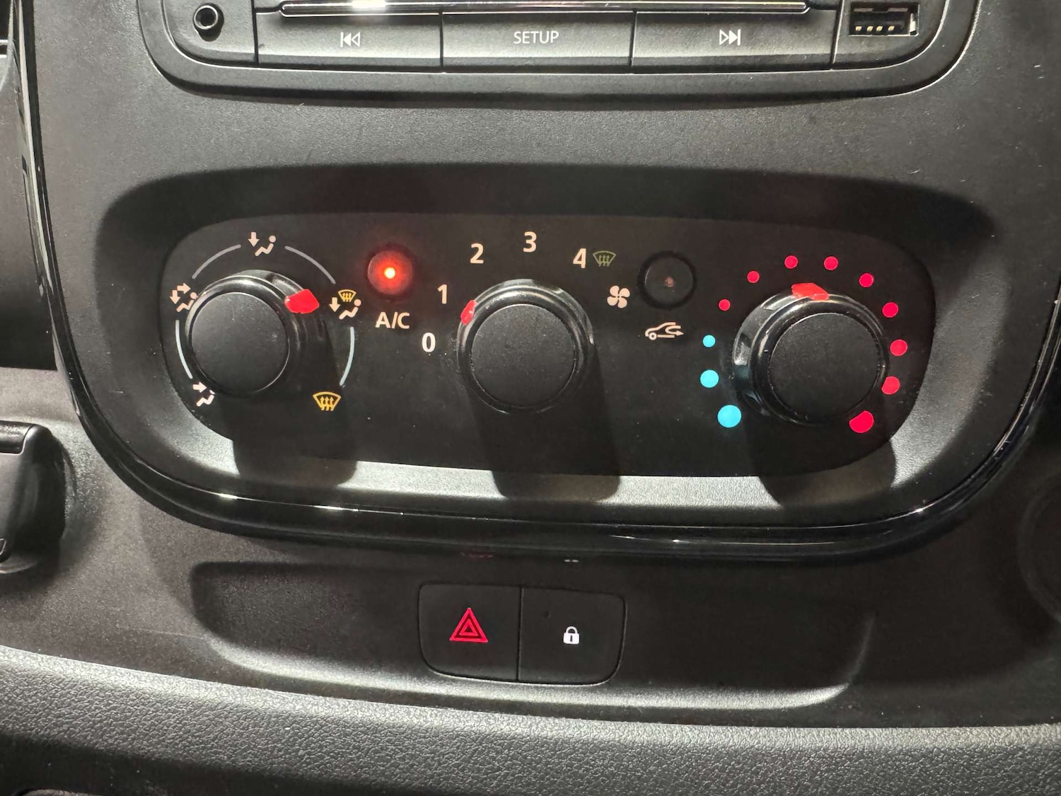 Used Vauxhall Vivaro 2018 for sale - 75920626: Photo 34