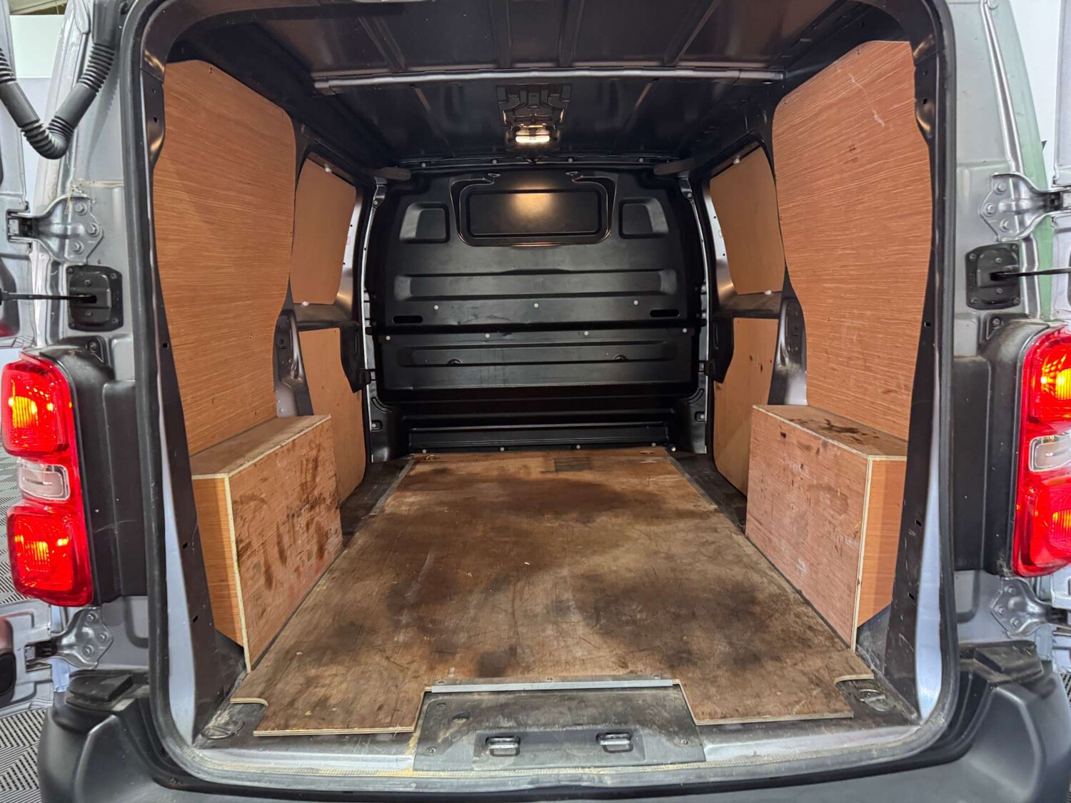 Used Peugeot Expert 2023 for sale - 75777868: Photo 26