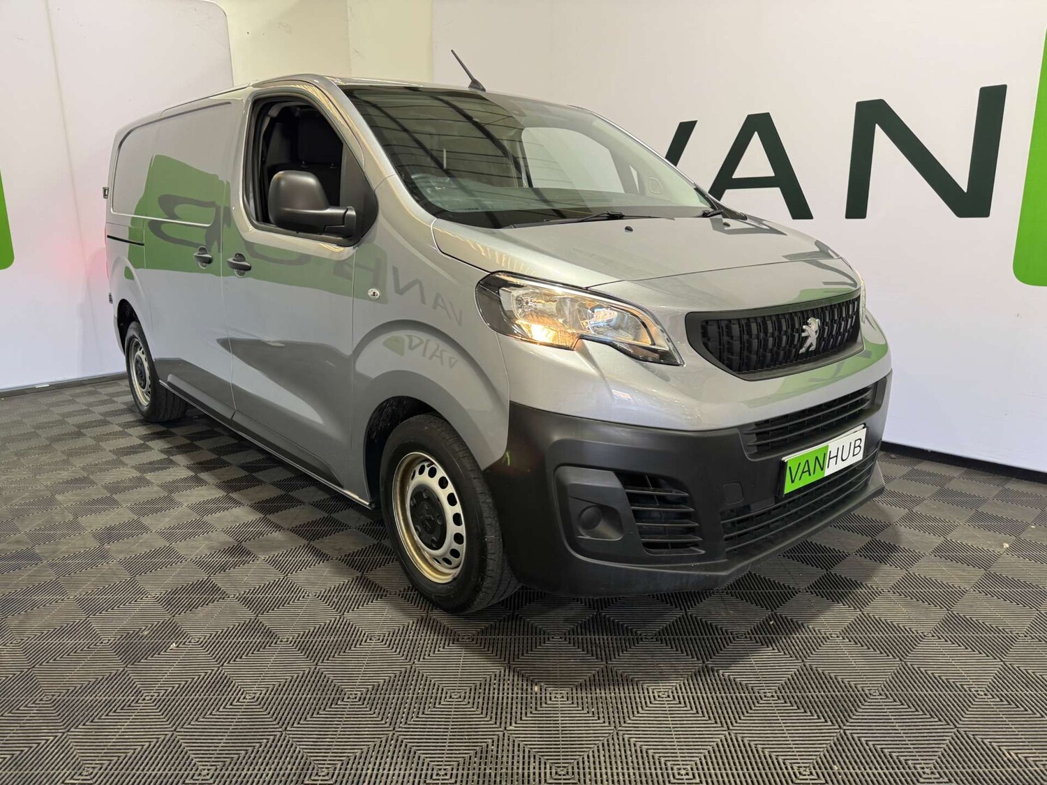 Used Peugeot Expert 2023 for sale - 75777868: Photo 32