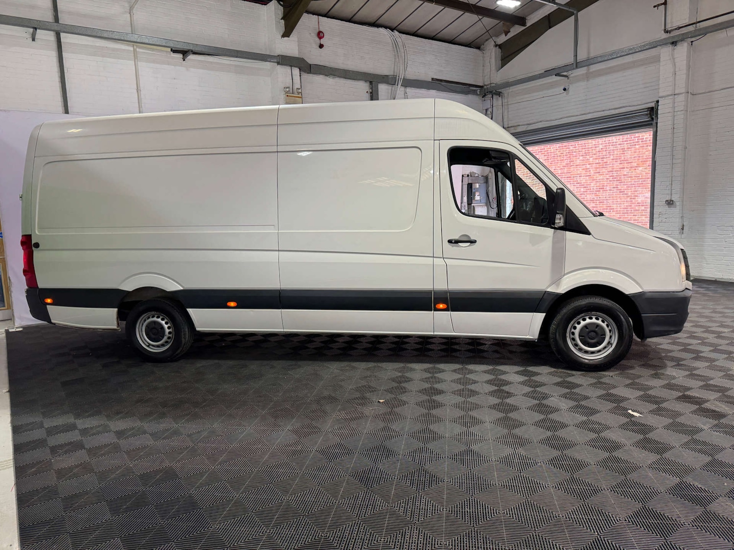 Used Volkswagen Crafter 2016 for sale - 77542660: Photo 10