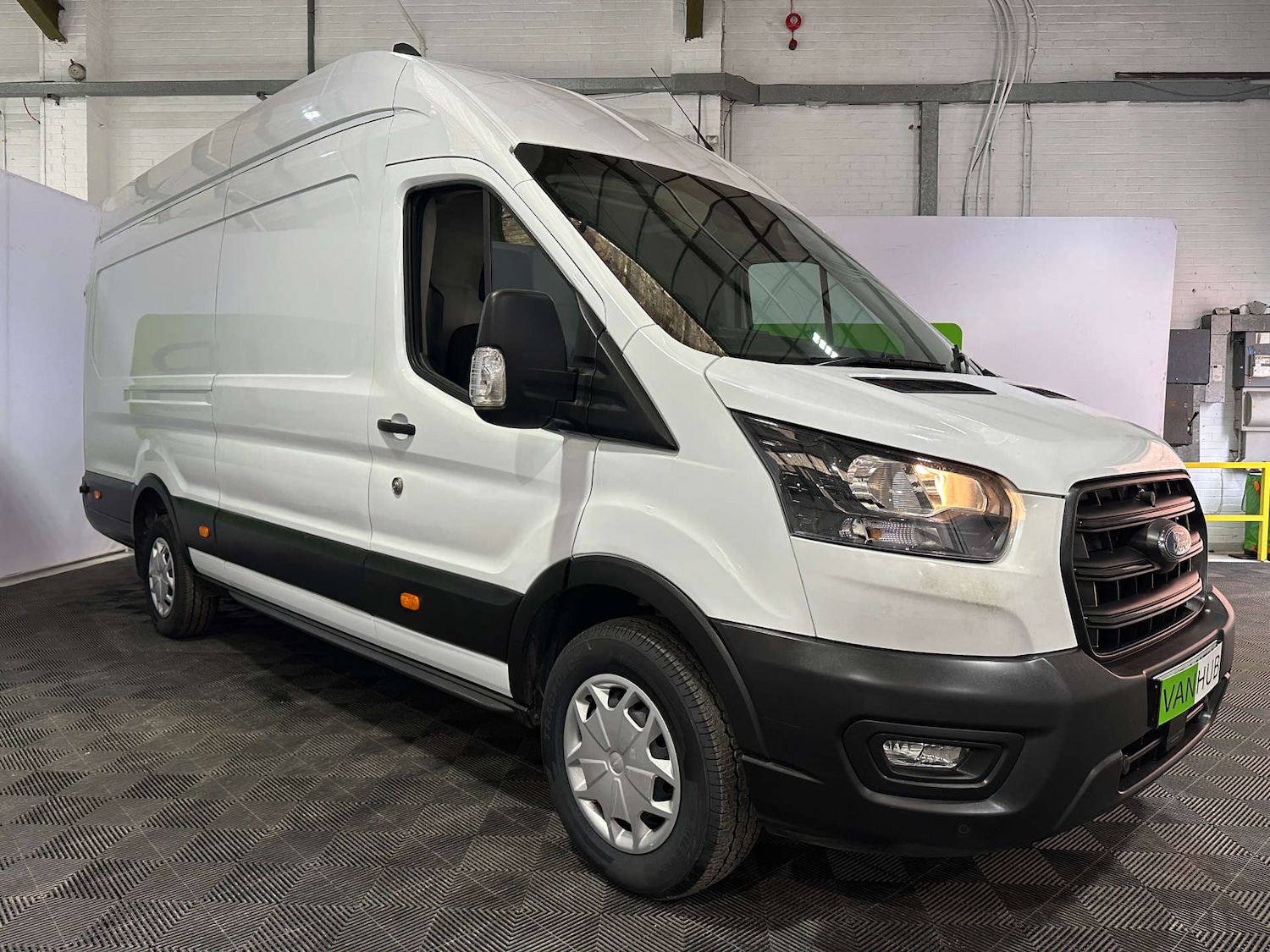 Used Ford Transit 2024 for sale - 76971069: Photo 1
