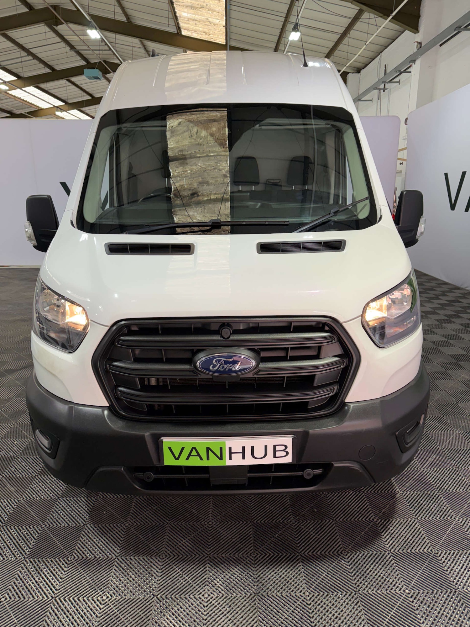 Used Ford Transit 2024 for sale - 76971069: Photo 3