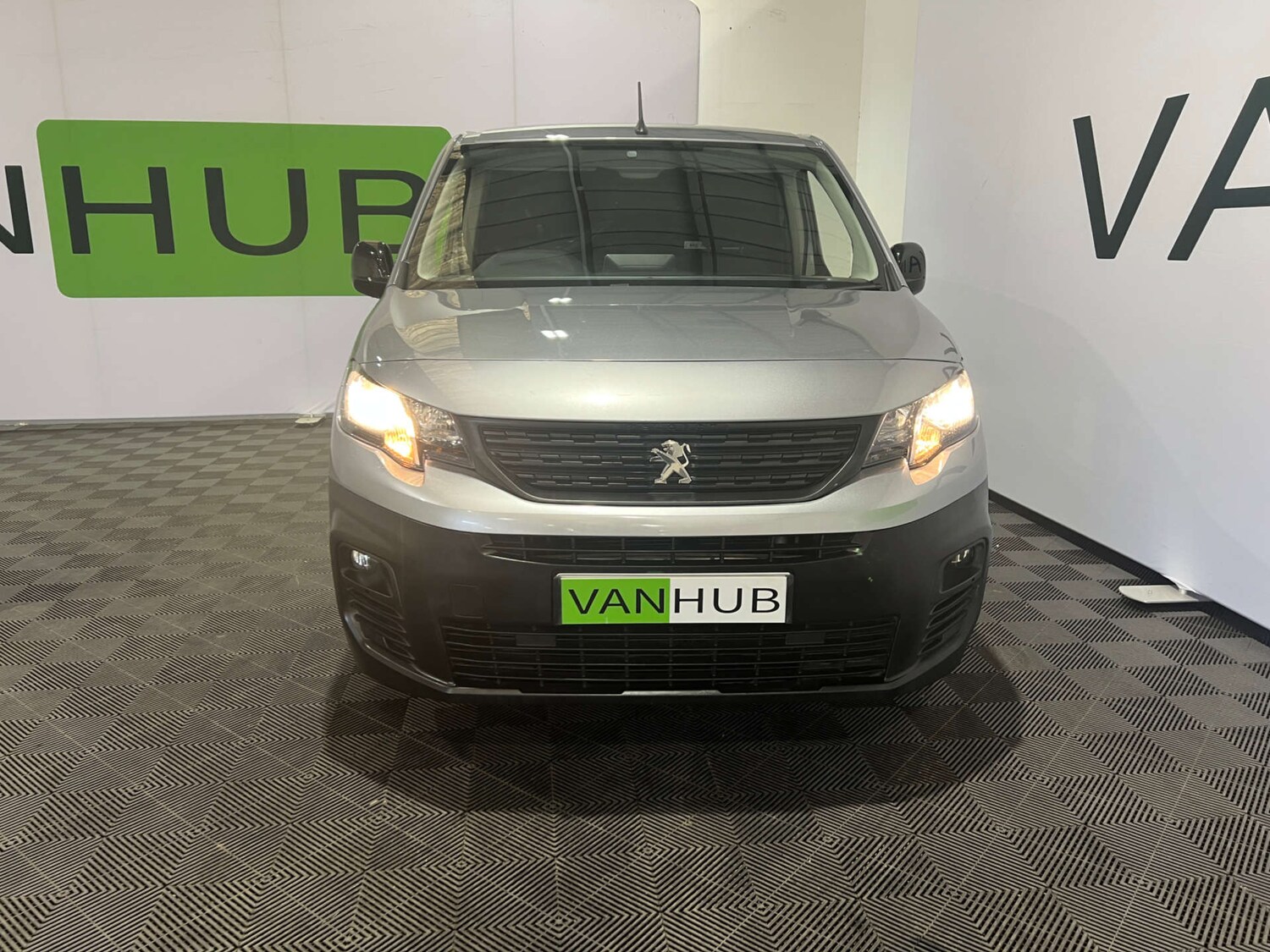 Used Peugeot Partner 2022 for sale - 76601962: Photo 3