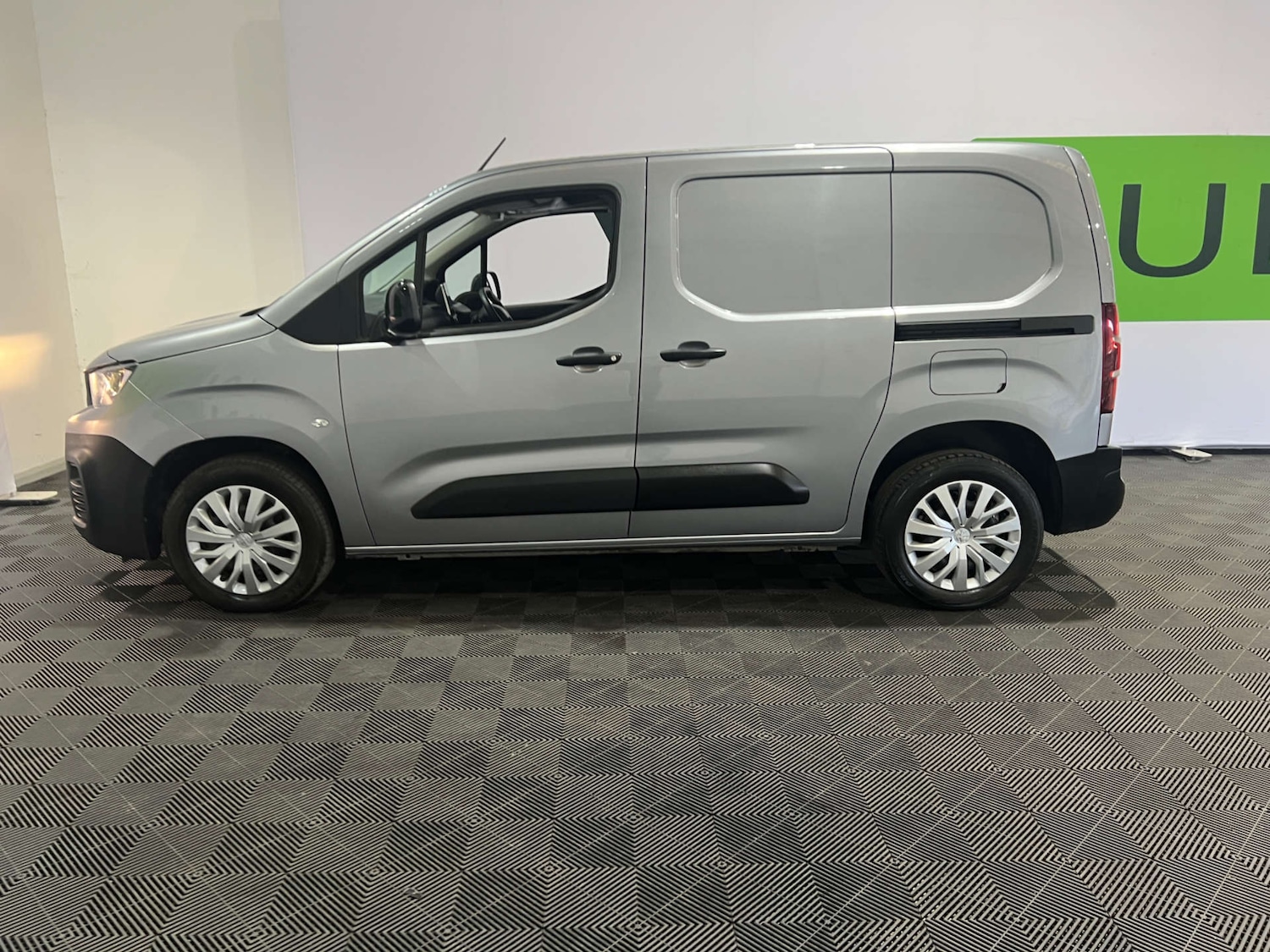 Used Peugeot Partner 2022 for sale - 76601962: Photo 9