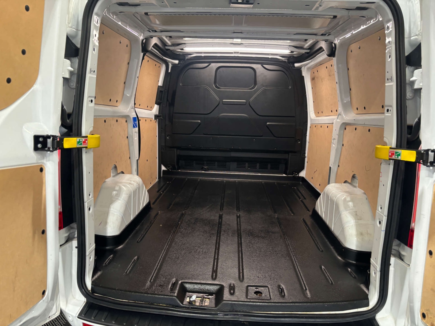 Used Ford Transit Custom 2023 for sale - 77104174: Photo 30