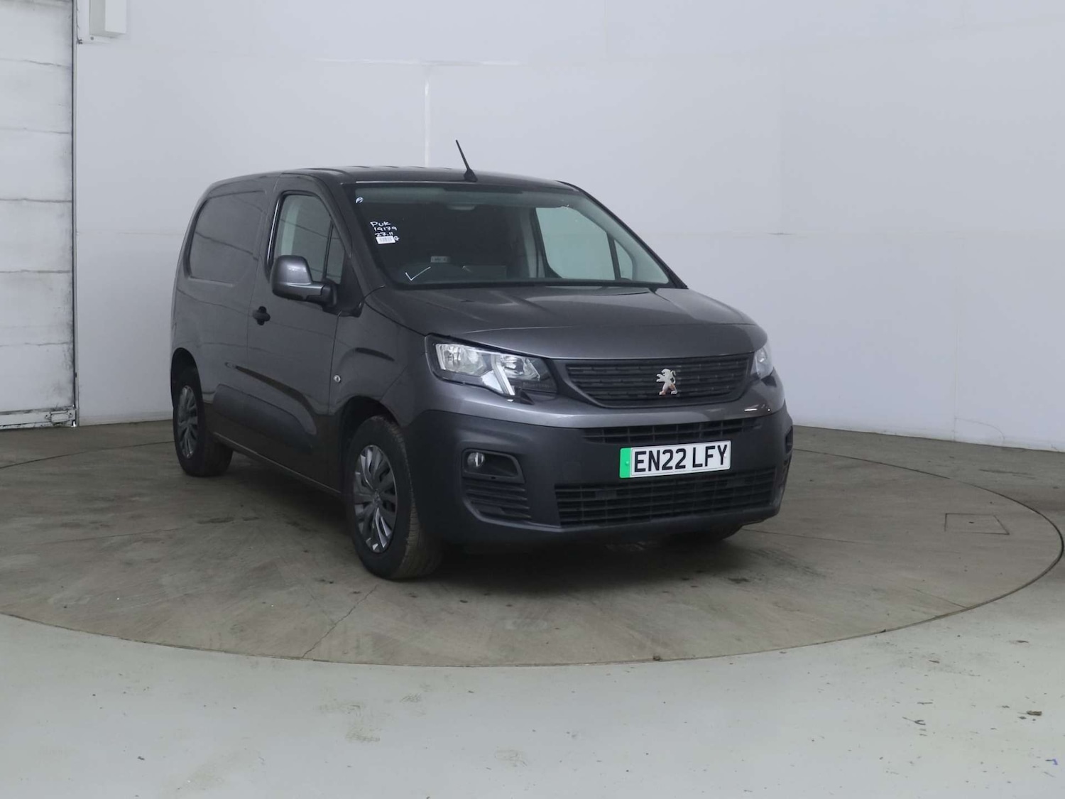Used Peugeot Partner 2022 for sale - 76971036: Photo 1