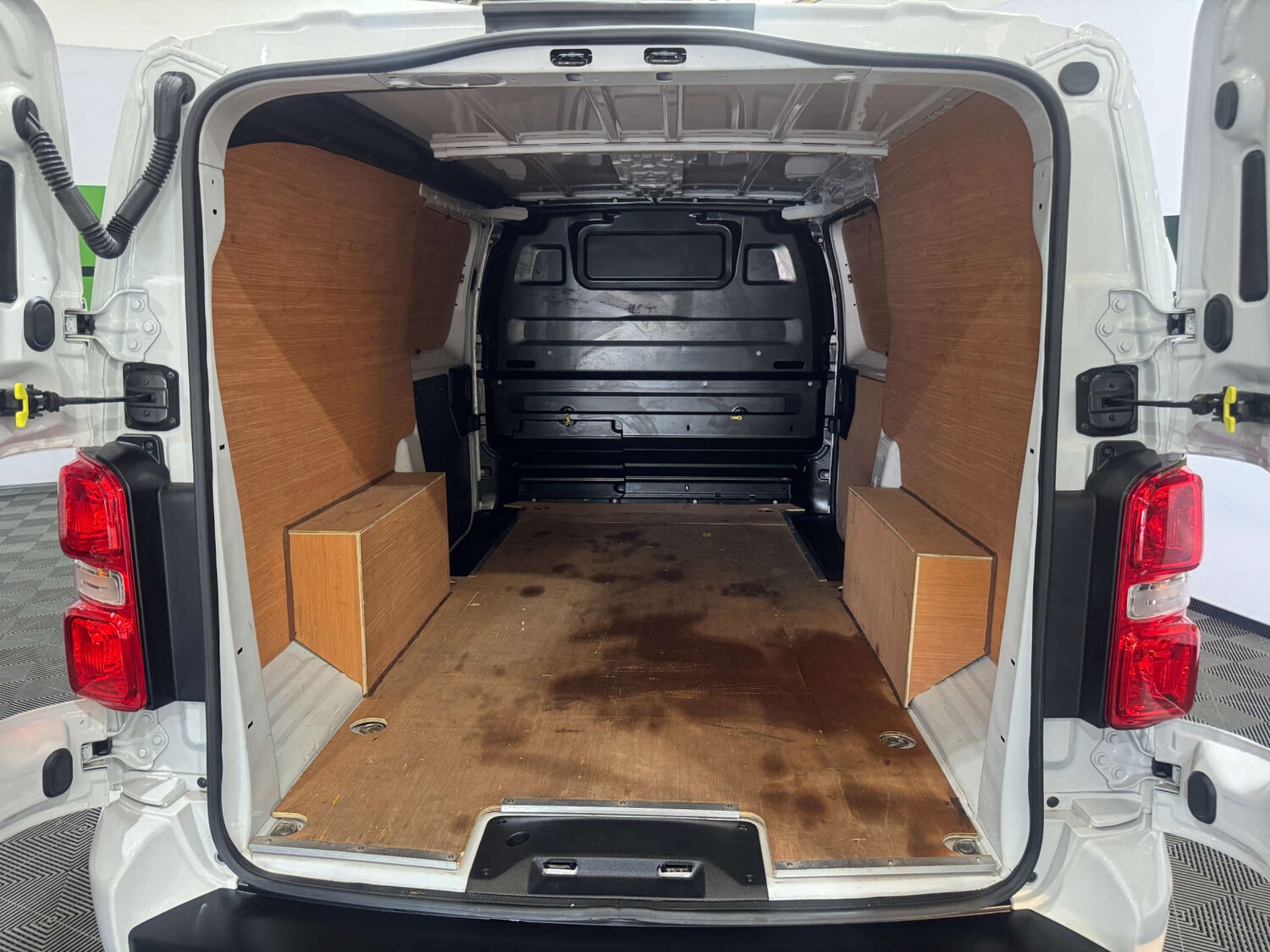 Vehicle 29