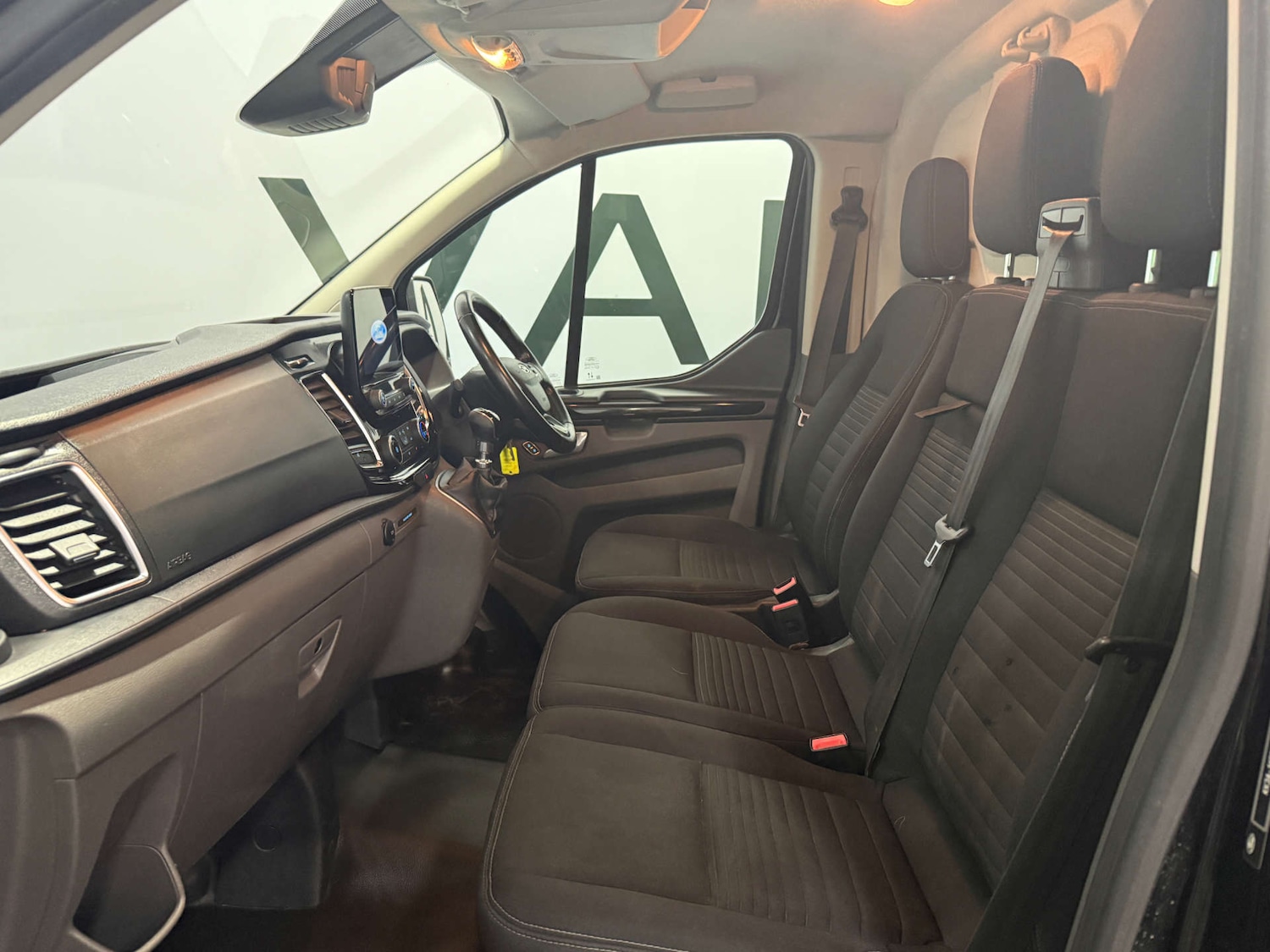 Used Ford Transit Custom 2021 for sale - 76642925: Photo 33
