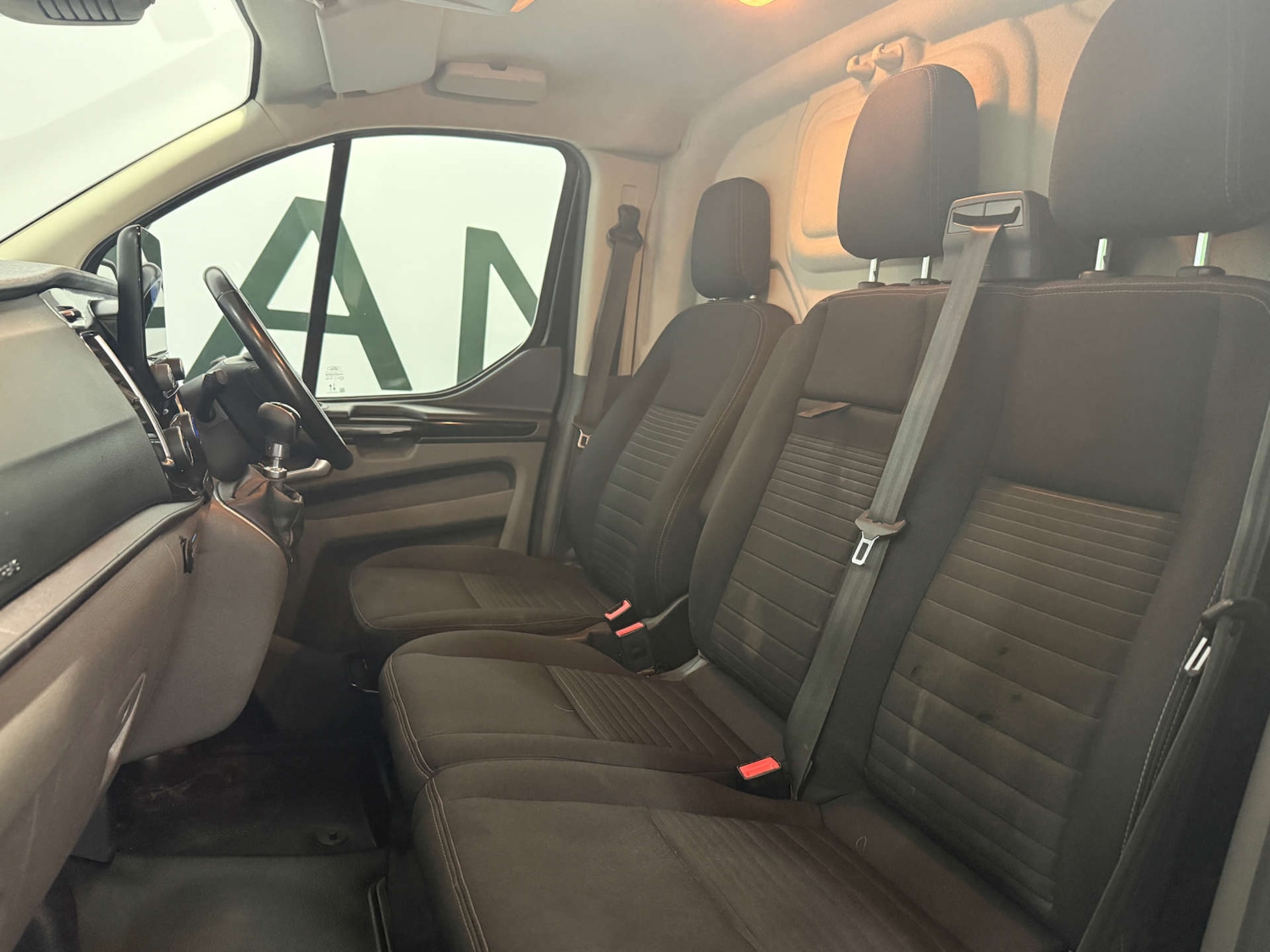 Used Ford Transit Custom 2021 for sale - 76642925: Photo 34