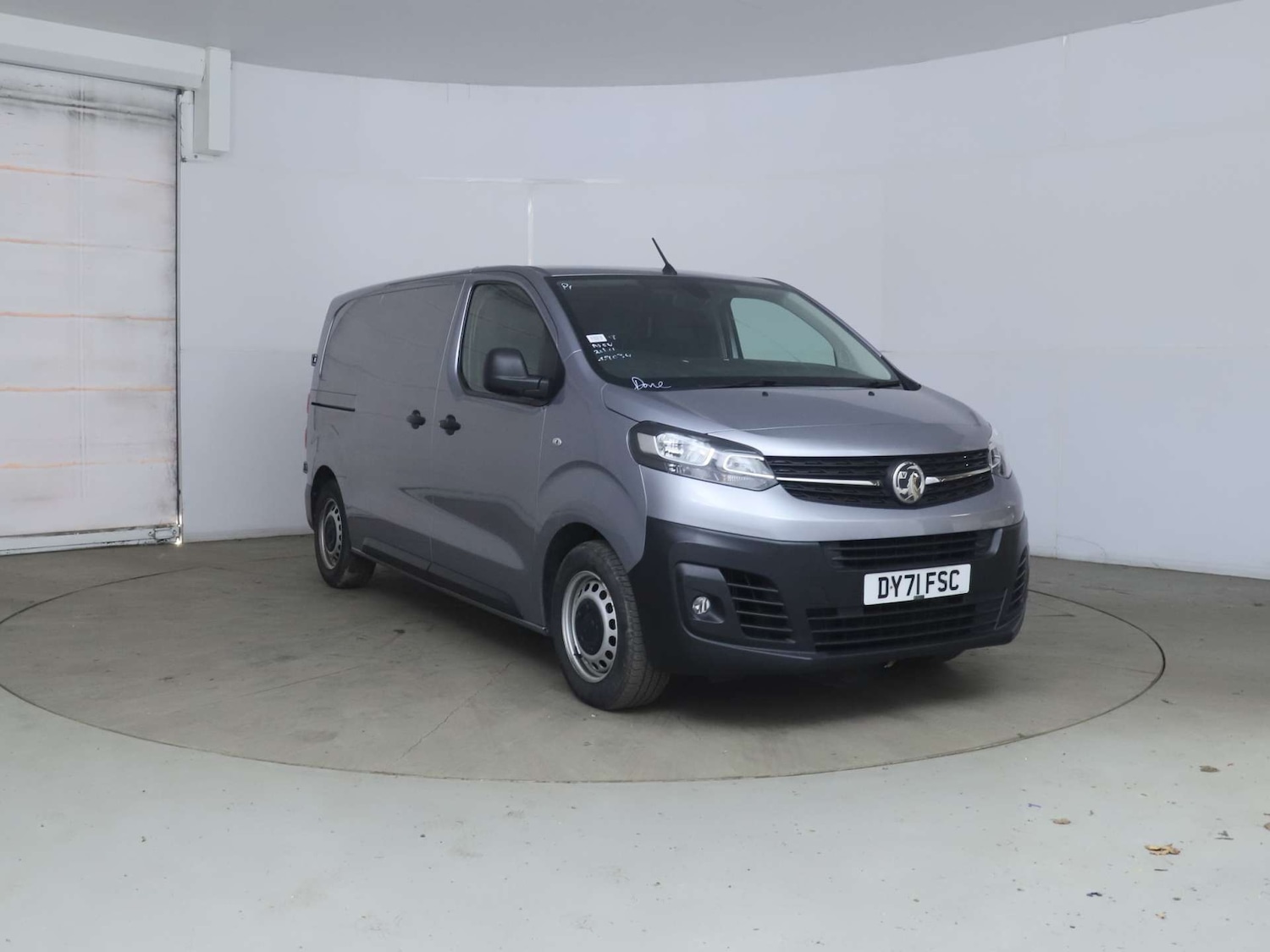 Used Vauxhall Vivaro 2021 for sale - 76863445: Photo 1
