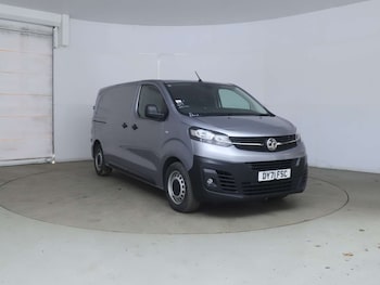 Vauxhall Vivaro feature image