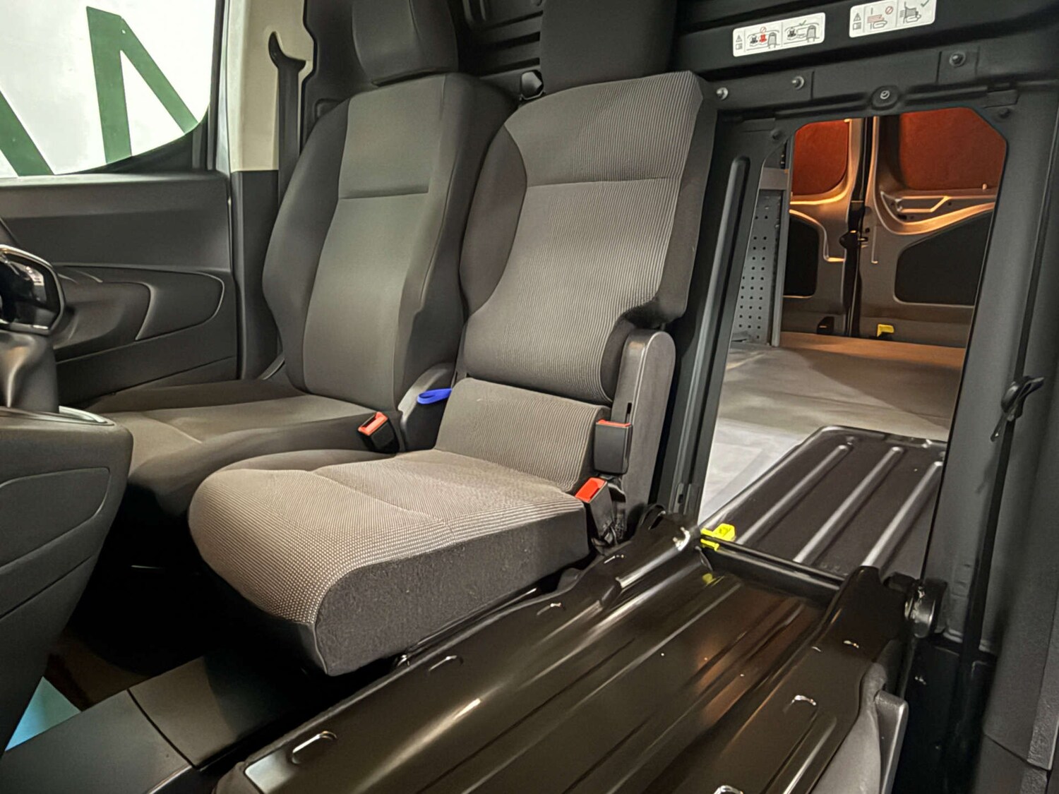 Used Peugeot Partner 2021 for sale - 76601547: Photo 52