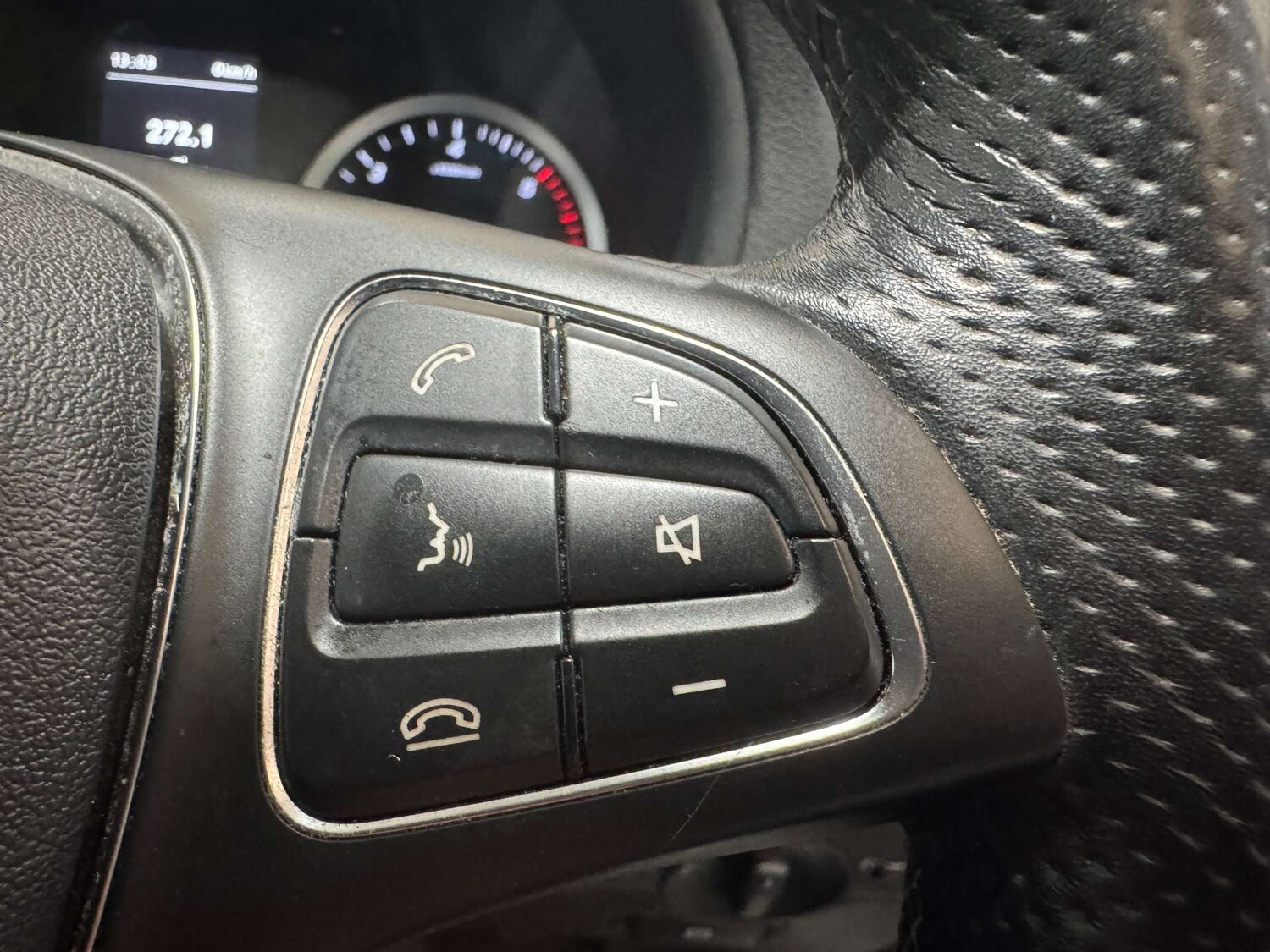 Used Mercedes-Benz Vito 2022 for sale - 75909891: Photo 17