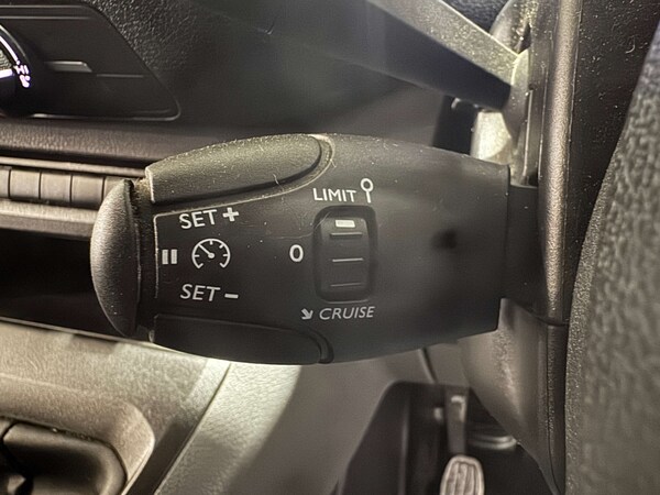 Used Vauxhall Vivaro 2020 for sale - 76197213: Photo 14
