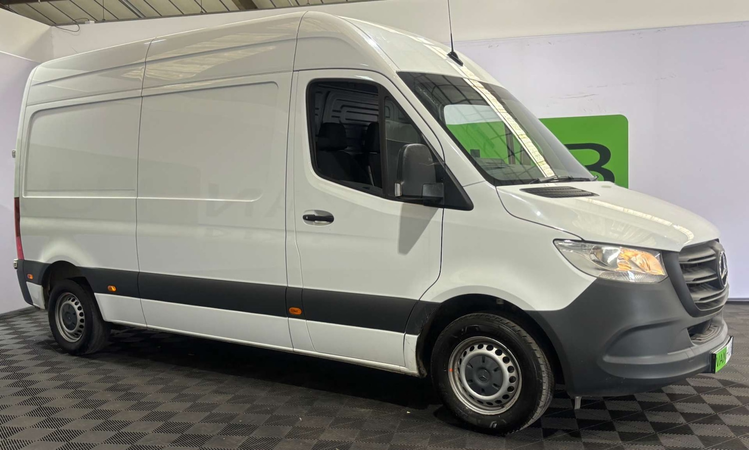 Used Mercedes-Benz Sprinter 2023 for sale - 76223039: Photo 1