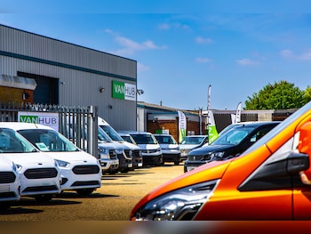 Used Ford Transit Connect 2024 for sale - 77078993: Photo