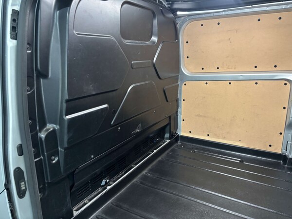 Used Ford Transit Custom 2023 for sale - 76278319: Photo 27