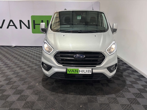Used Ford Transit Custom 2023 for sale - 76278319: Photo 2
