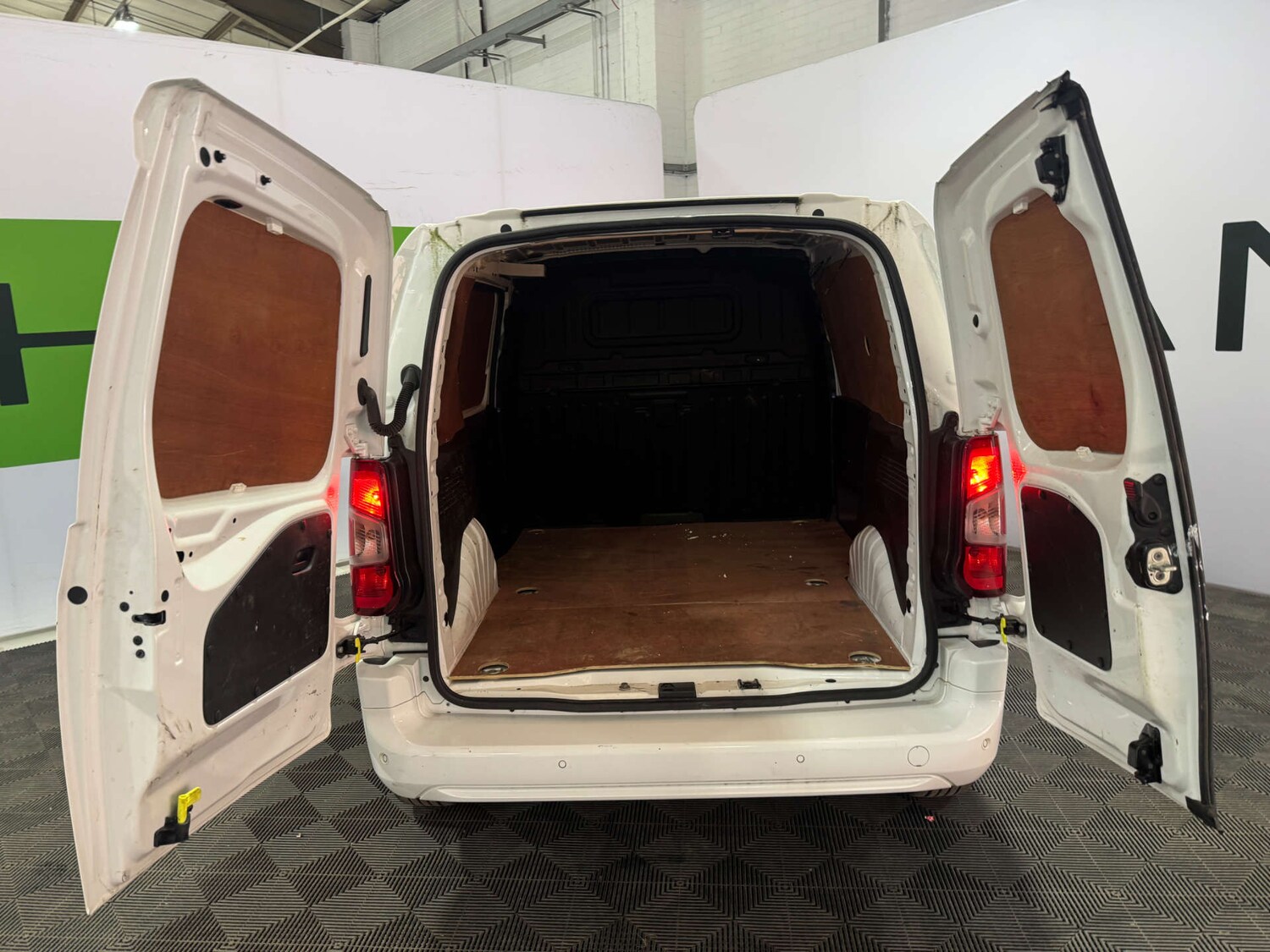 Used Vauxhall Combo 2020 for sale - 78106737: Photo 30