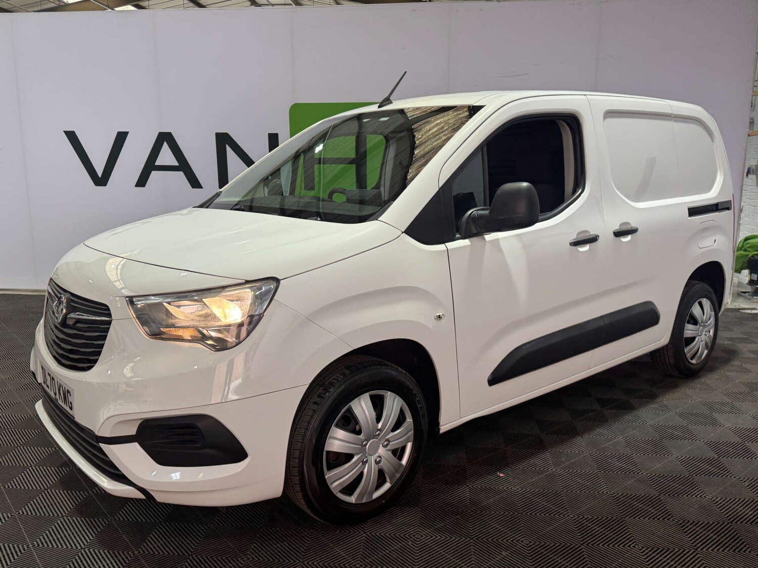 Used Vauxhall Combo 2020 for sale - 78106737: Photo 6