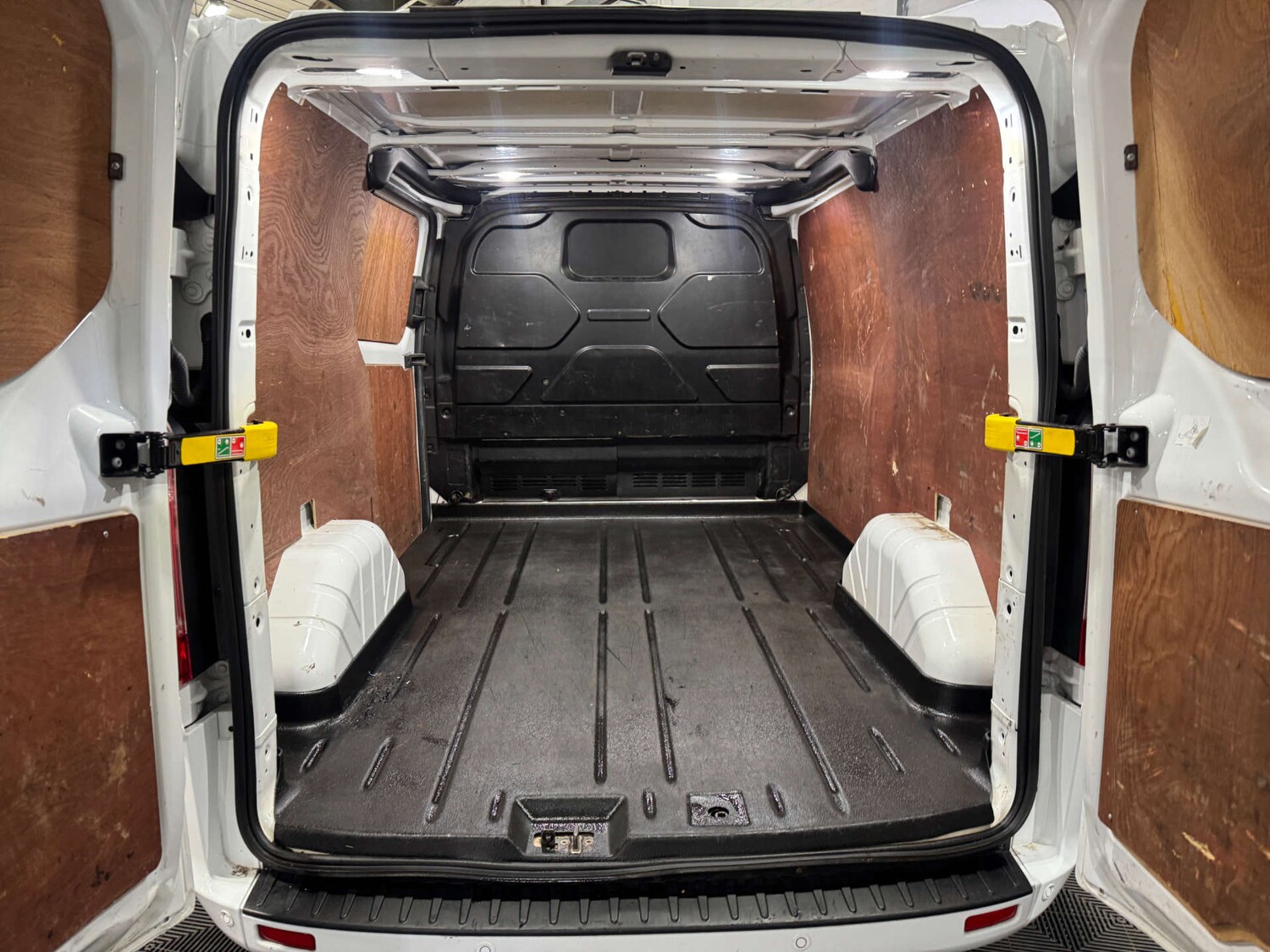 Used Ford Transit Custom 2022 for sale - 77337002: Photo 3