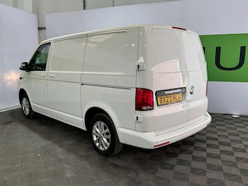Used Volkswagen Transporter 2023 for sale - 78531852: Photo