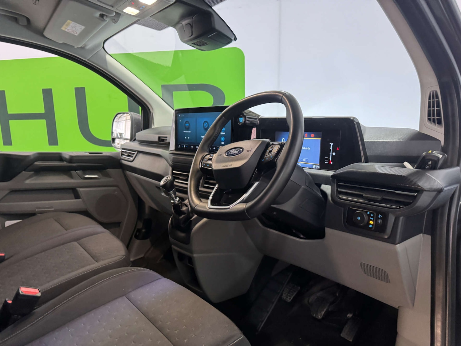 Used Ford Transit Custom 2024 for sale - 77802738: Photo 2