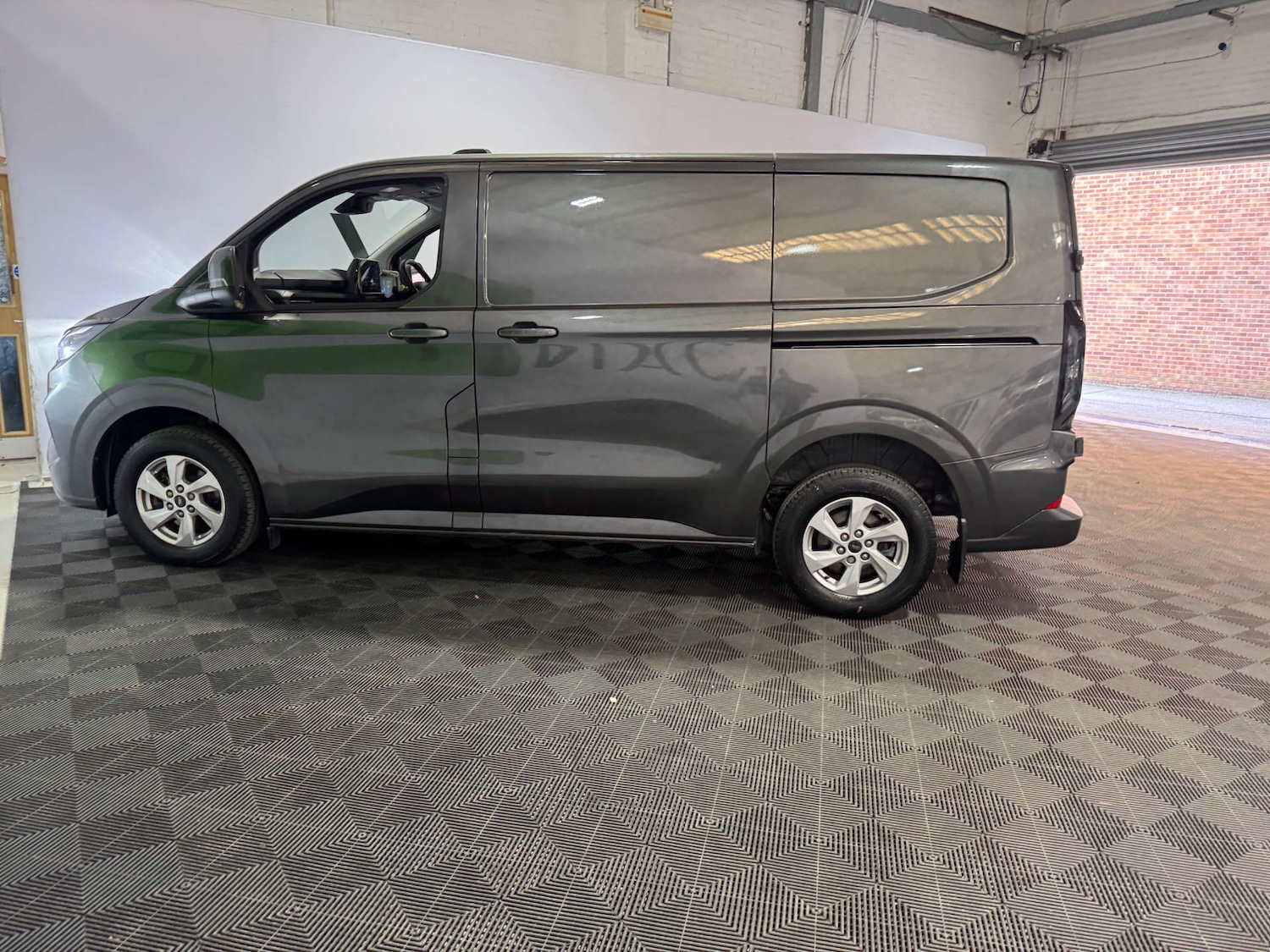 Used Ford Transit Custom 2024 for sale - 77802738: Photo 4