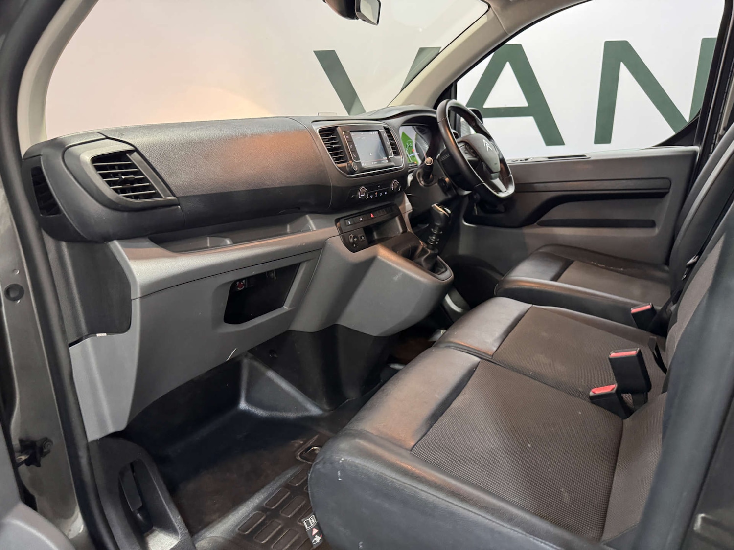 Used Citroen Dispatch 2020 for sale - 76971028: Photo 24